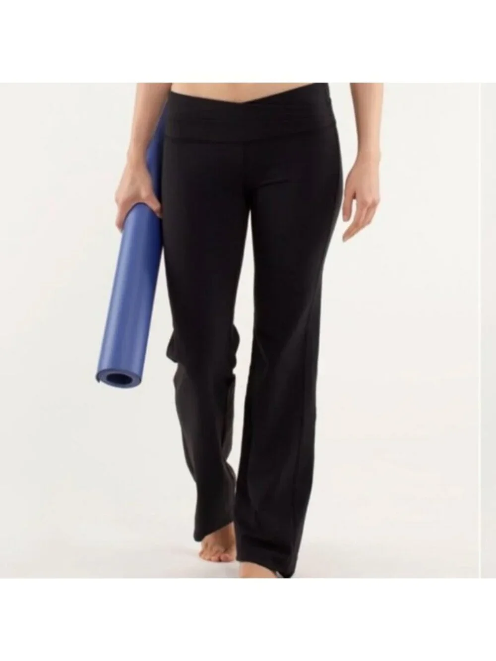 Lululemon Astro Pant Black EUC